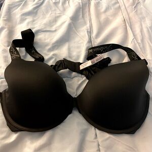TShirt Lightly Lined Demi Bra Black Victorias Secret 40D